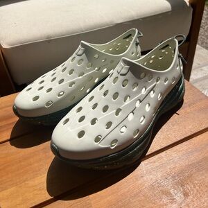Kane’s Revive Size 13